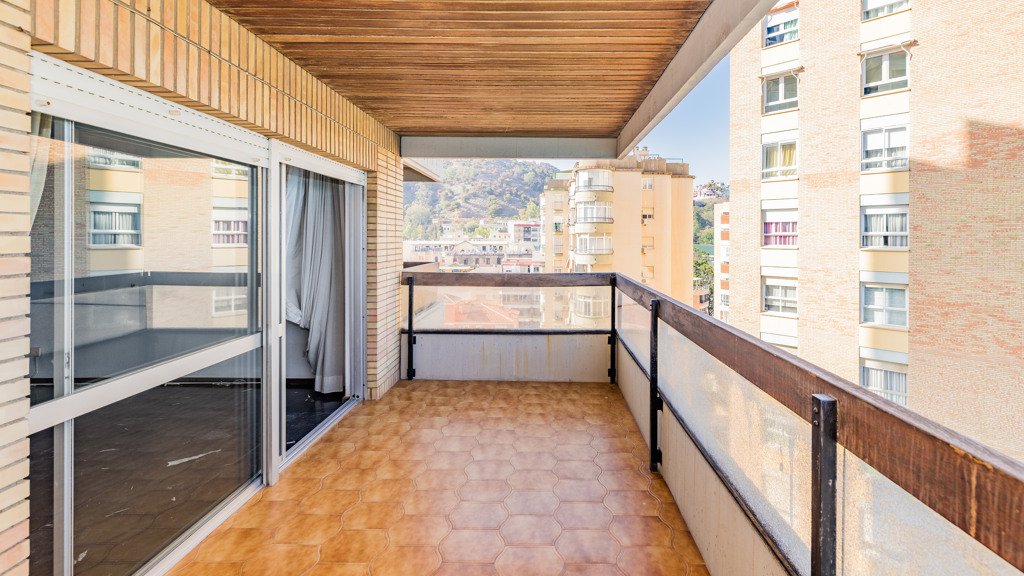 Apartament w Malaga, Hiszpania 5 sypialni, 275 mkw. nr 147667