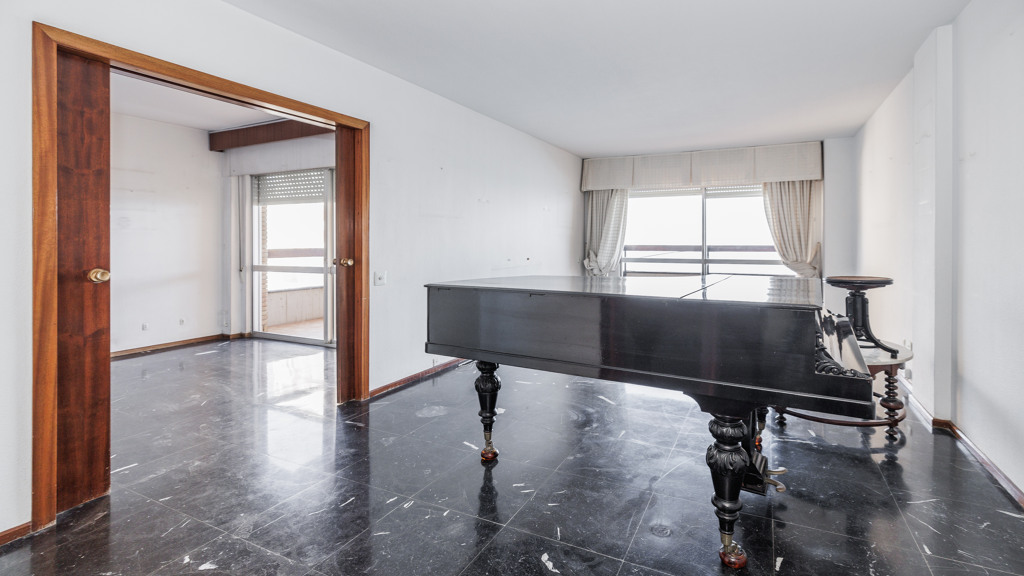 Apartament w Malaga, Hiszpania 5 sypialni, 275 mkw. nr 147667