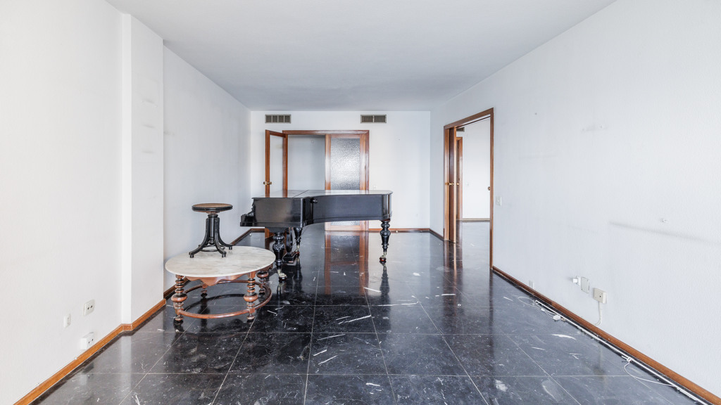 Apartament w Malaga, Hiszpania 5 sypialni, 275 mkw. nr 147667
