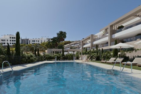 Apartment à Estepona, Malaga, Espagne 2 chambres, 101 m2 No. 169529