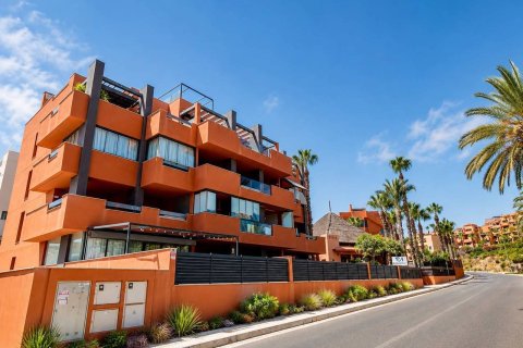 Apartamento en Villamartin, Alicante, España 2 dormitorios, 91 m2 No. 190113