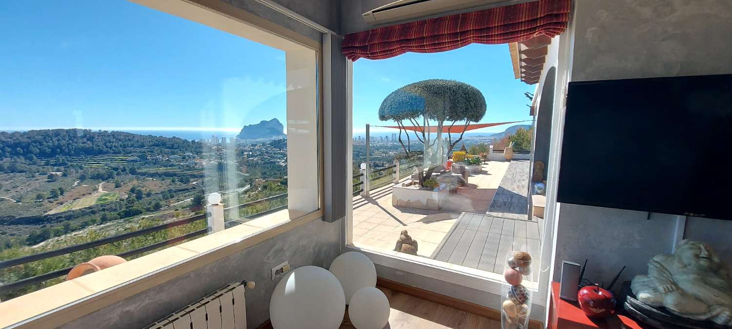 Villa à Calpe, Alicante, Espagne 3 chambres, 184 m2 No. 190157