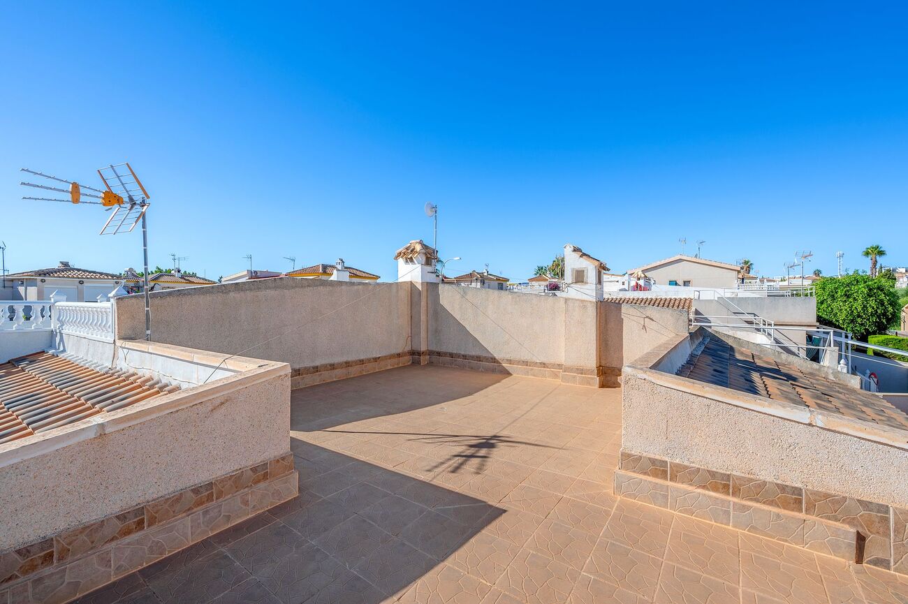 Bungalow in Los Balcones, Alicante, Spain 2 bedrooms,  No. 190114