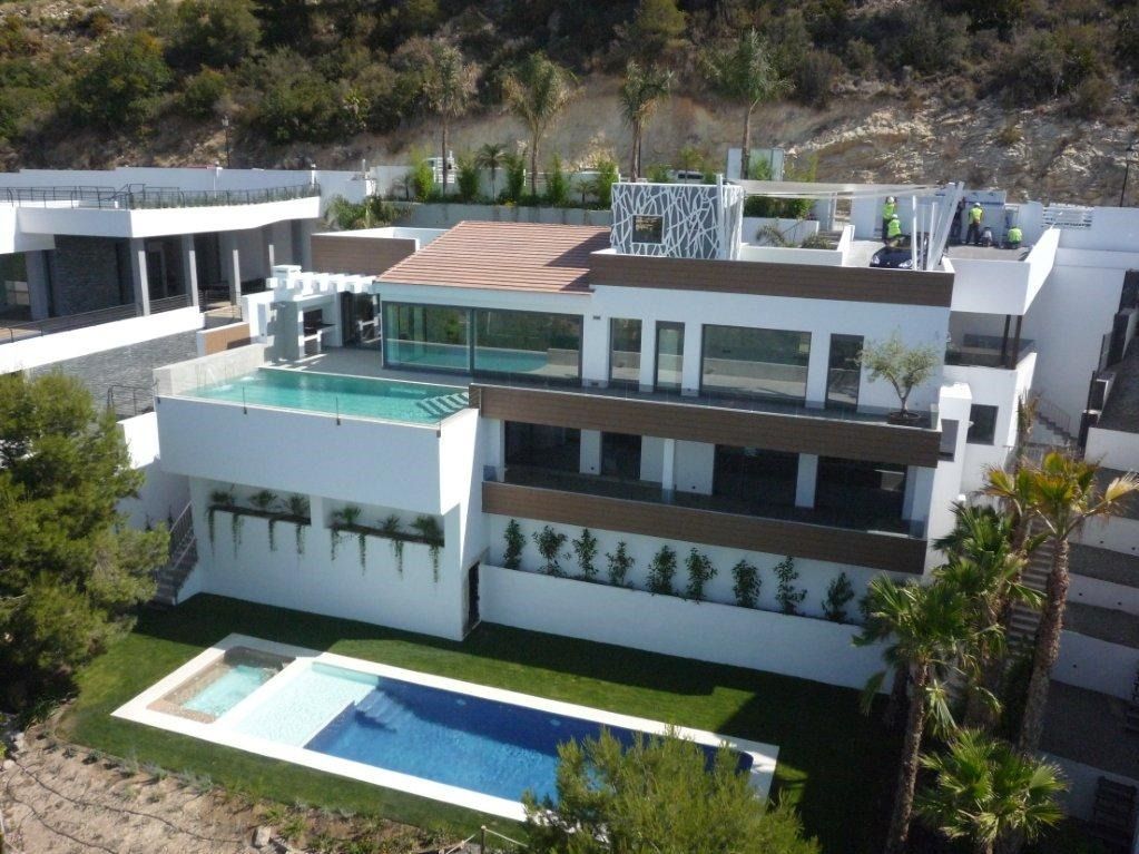 Villa à Altea, Alicante, Espagne 4 chambres, 640 m2 No. 95699