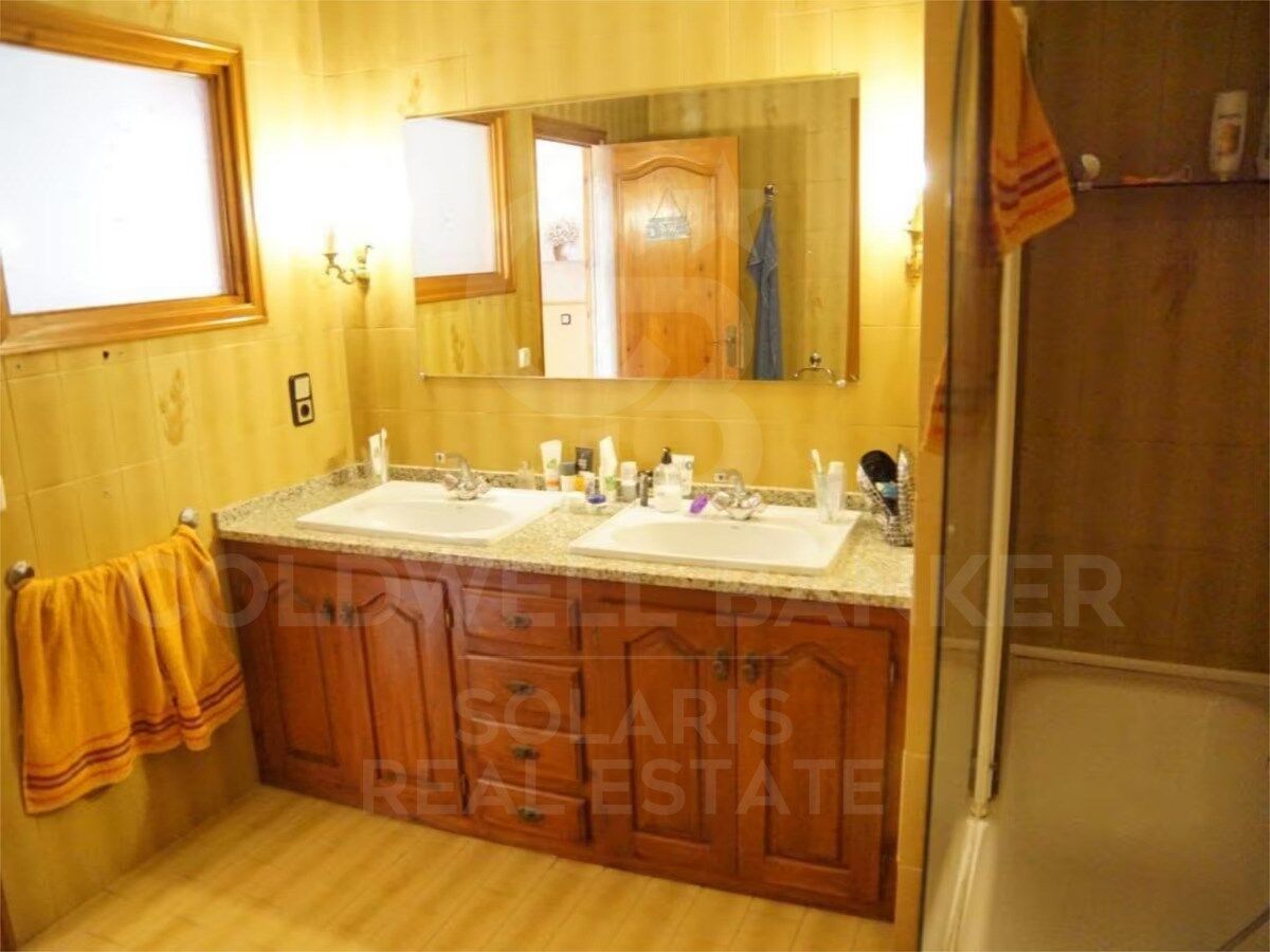 Villa à Calpe, Alicante, Espagne 7 chambres, 258 m2 No. 157777
