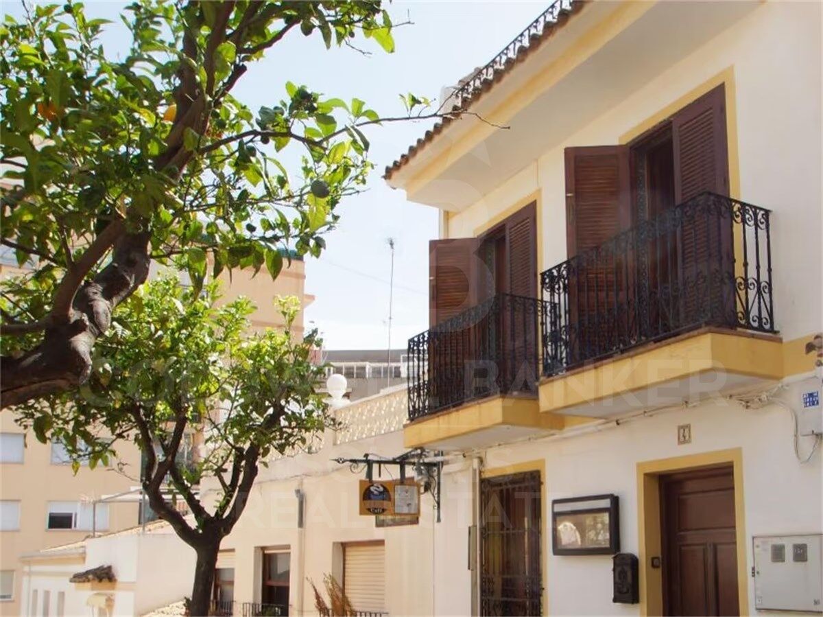 Villa à Calpe, Alicante, Espagne 7 chambres, 258 m2 No. 157777