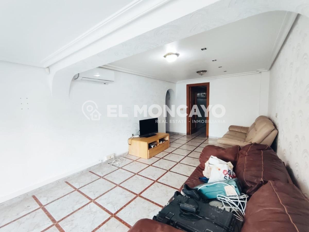 Villa à San Miguel de Salinas, Alicante, Espagne 6 chambres, 289 m2 No. 149154