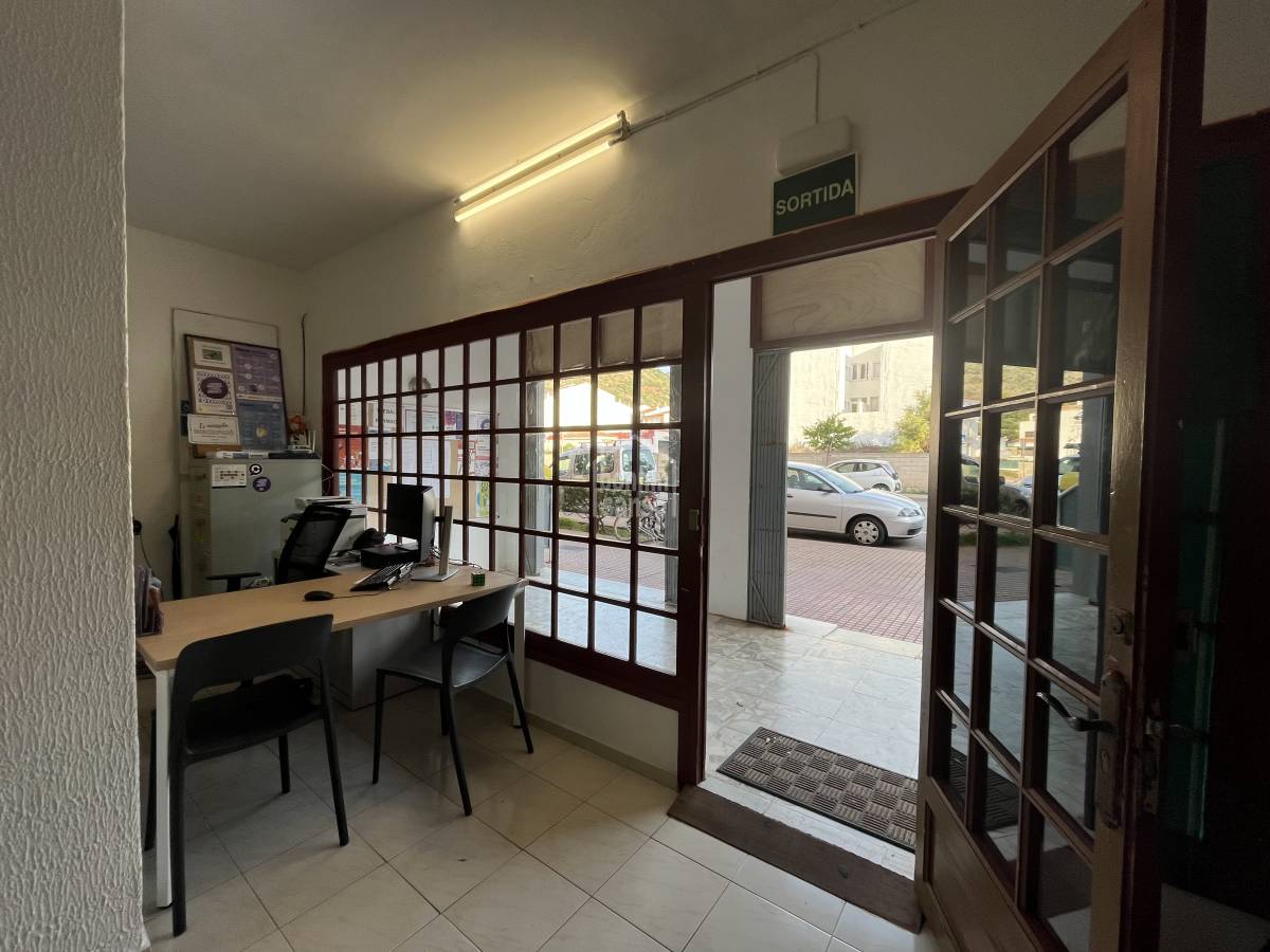 Liikekiinteistö Ferreries, Menorca, Espanja 114 m2 No. 138481