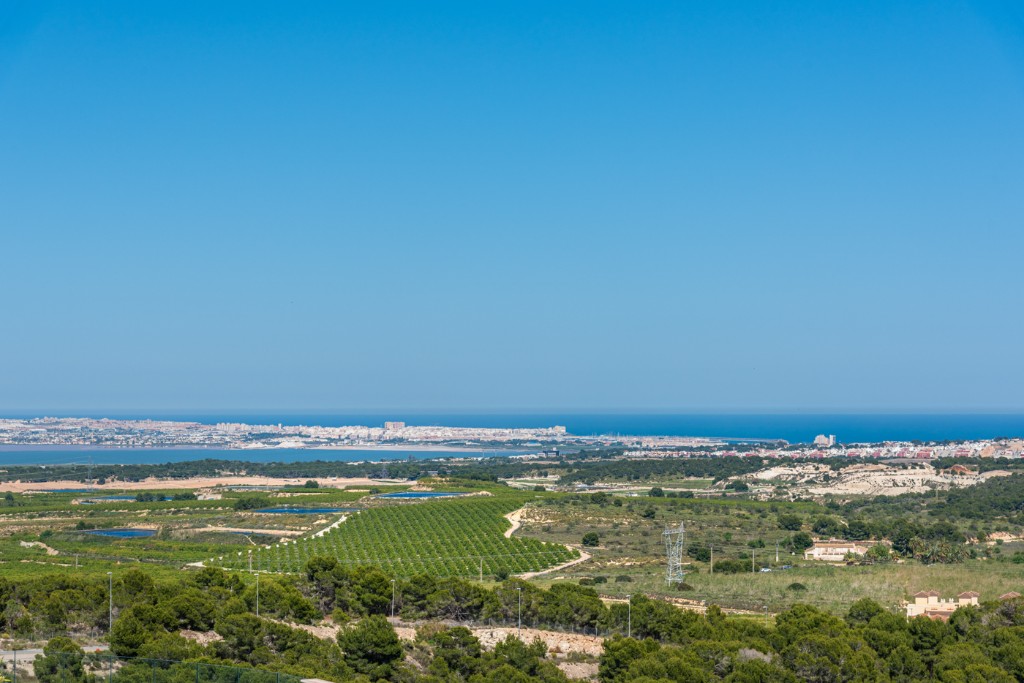 Apartment in San Miguel de Salinas, Alicante, Spain 3 bedrooms, 92 sq.m. No. 144714