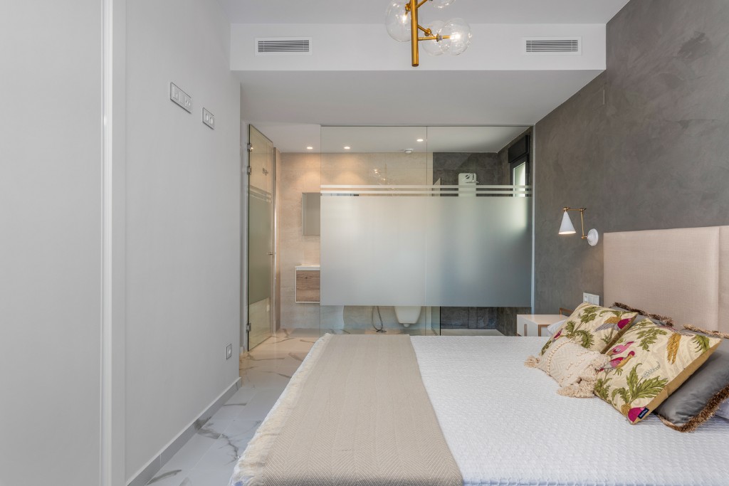 Apartment in San Miguel de Salinas, Alicante, Spain 3 bedrooms, 92 sq.m. No. 144714