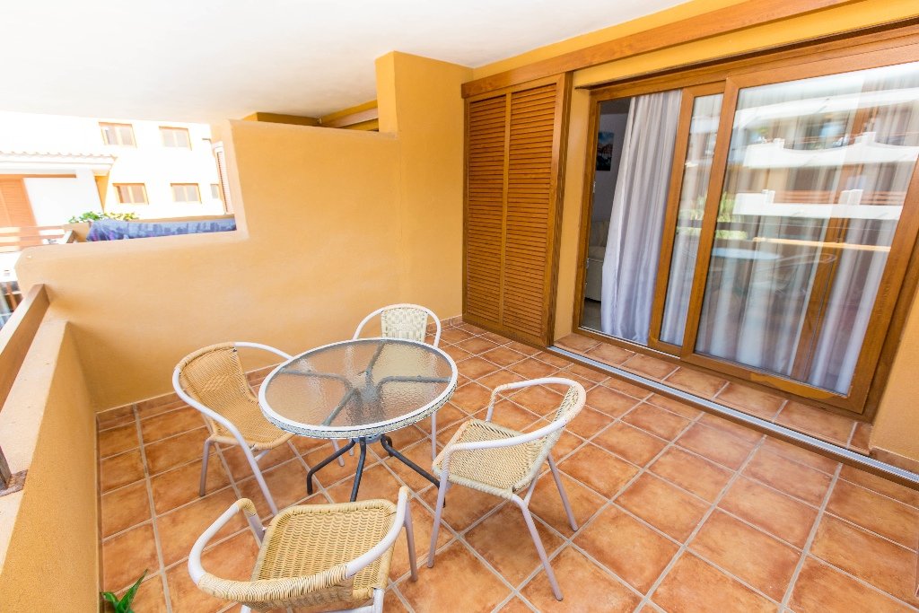 Lägenhet i Punta Prima, Alicante, Spanien 2 sovrum, 75 kvm. Nr. 144716