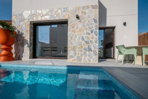Huvila Villamartin, Alicante, Espanja 3 makuuhuonetta, 94 m2 No. 144863