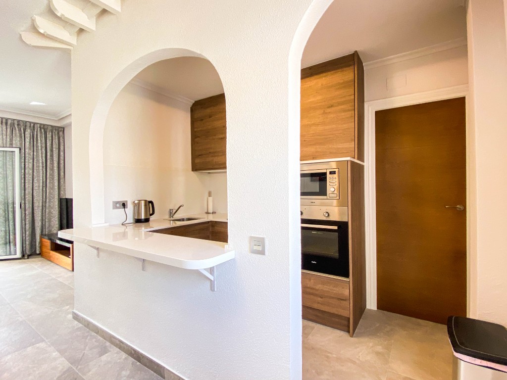 Apartment à Punta Prima, Alicante, Espagne 2 chambres, 67 m2 No. 144864