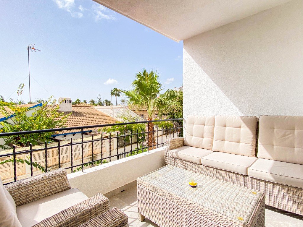 Apartment à Punta Prima, Alicante, Espagne 2 chambres, 67 m2 No. 144864