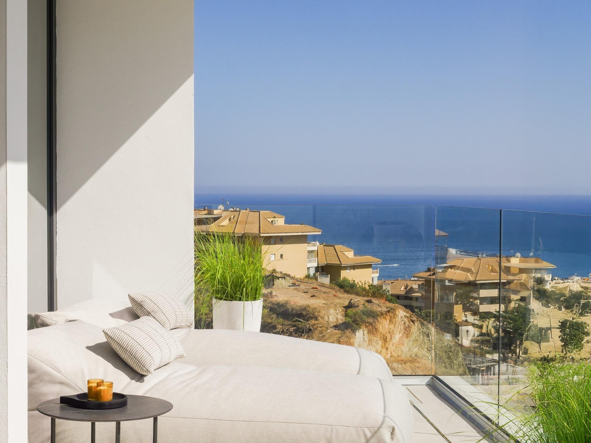 Townhouse in Fuengirola, Malaga, Spain 4 bedrooms, 177 sq.m. No. 169338