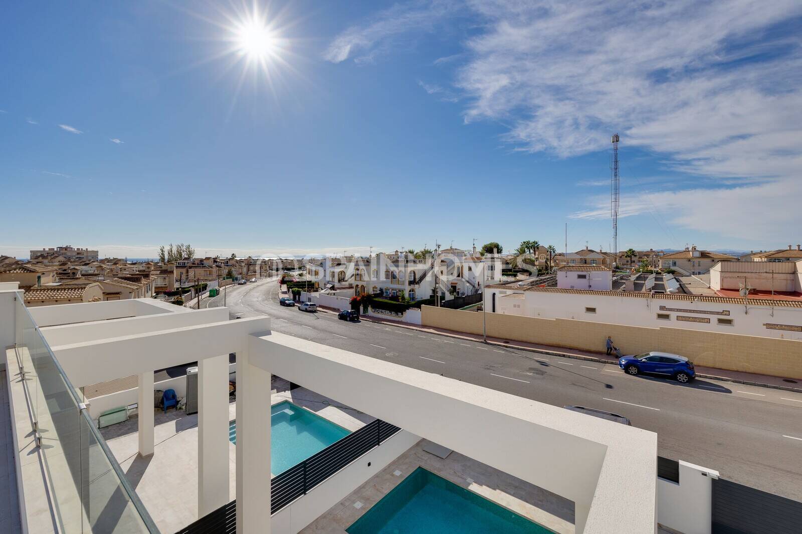 Villa a Torrevieja, Alicante, Spagna 4 camere da letto, 202 mq. N° 166861