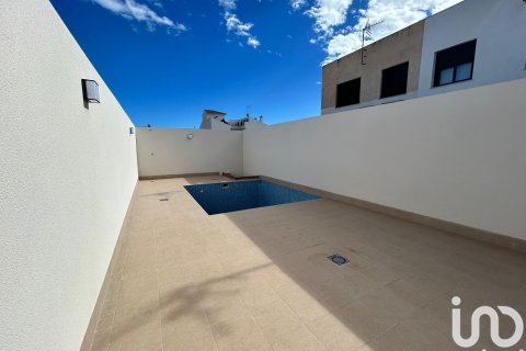 Māja Pilar de la Horadada, Alicante, Spānijā 3 istabas, 130 m2 Nr. 153877