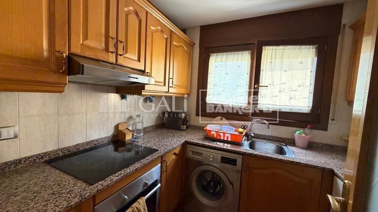 Huoneisto Principado De Andorra (Ninguna Poblacion Tiene C.P.), Lleida, Espanja 3 makuuhuonetta, 80 m2 No. 178654