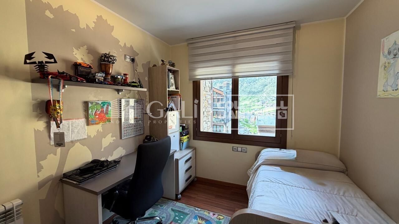 Huoneisto Principado De Andorra (Ninguna Poblacion Tiene C.P.), Lleida, Espanja 3 makuuhuonetta, 80 m2 No. 178654
