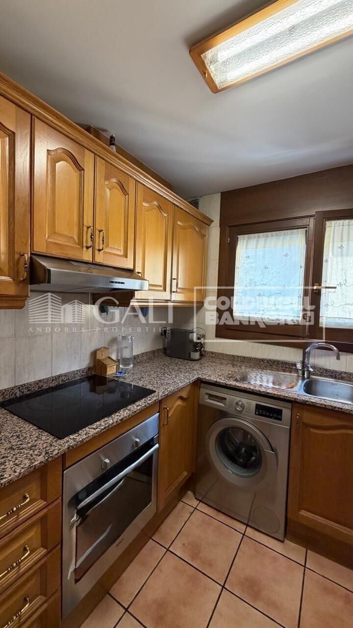 Huoneisto Principado De Andorra (Ninguna Poblacion Tiene C.P.), Lleida, Espanja 3 makuuhuonetta, 80 m2 No. 178654