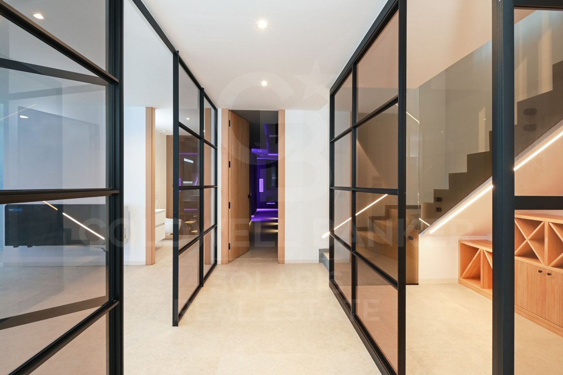 Villa a Benissa, Alicante, Spagna 4 camere da letto, 621 mq. N° 178650