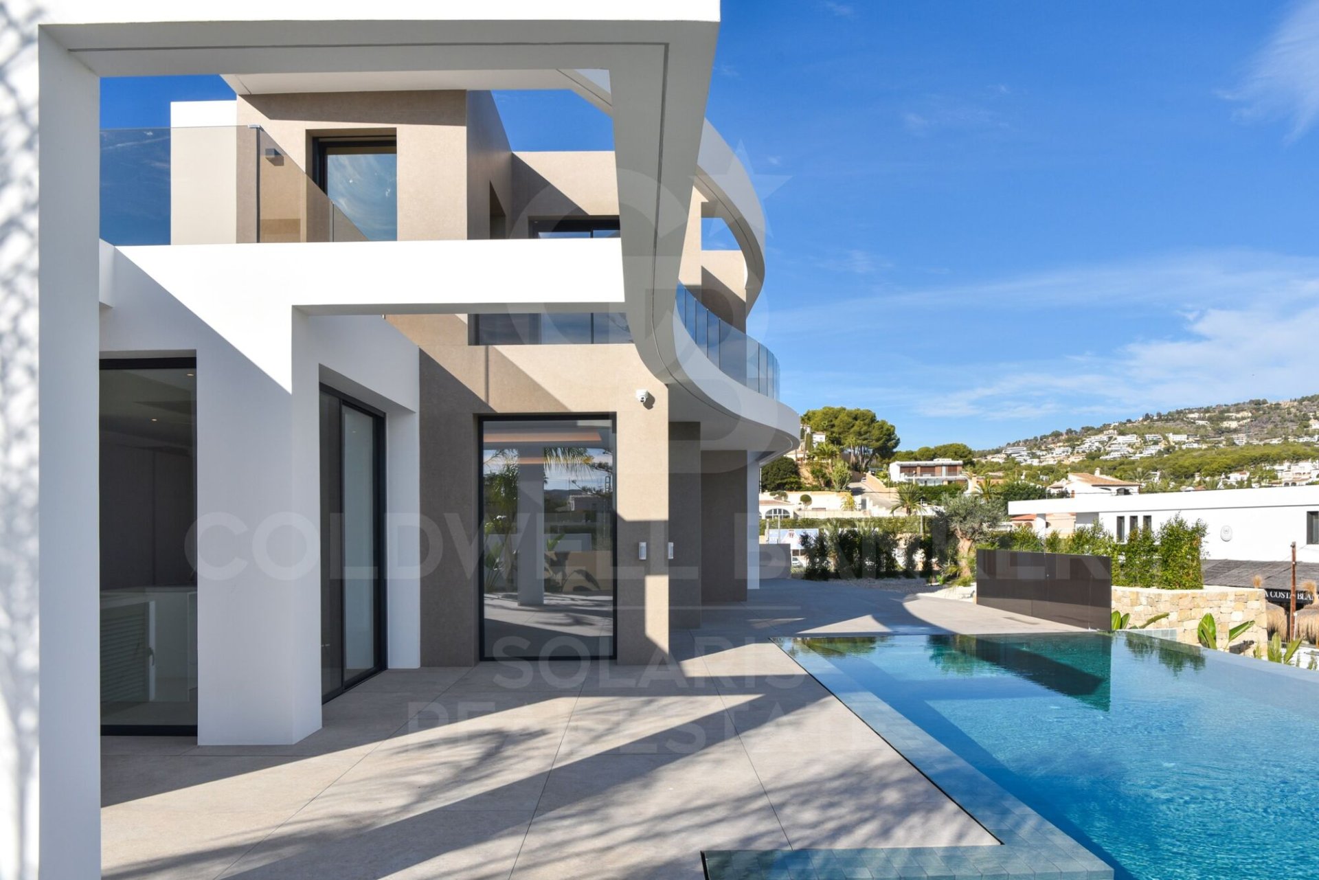 Villa a Benissa, Alicante, Spagna 4 camere da letto, 621 mq. N° 178650