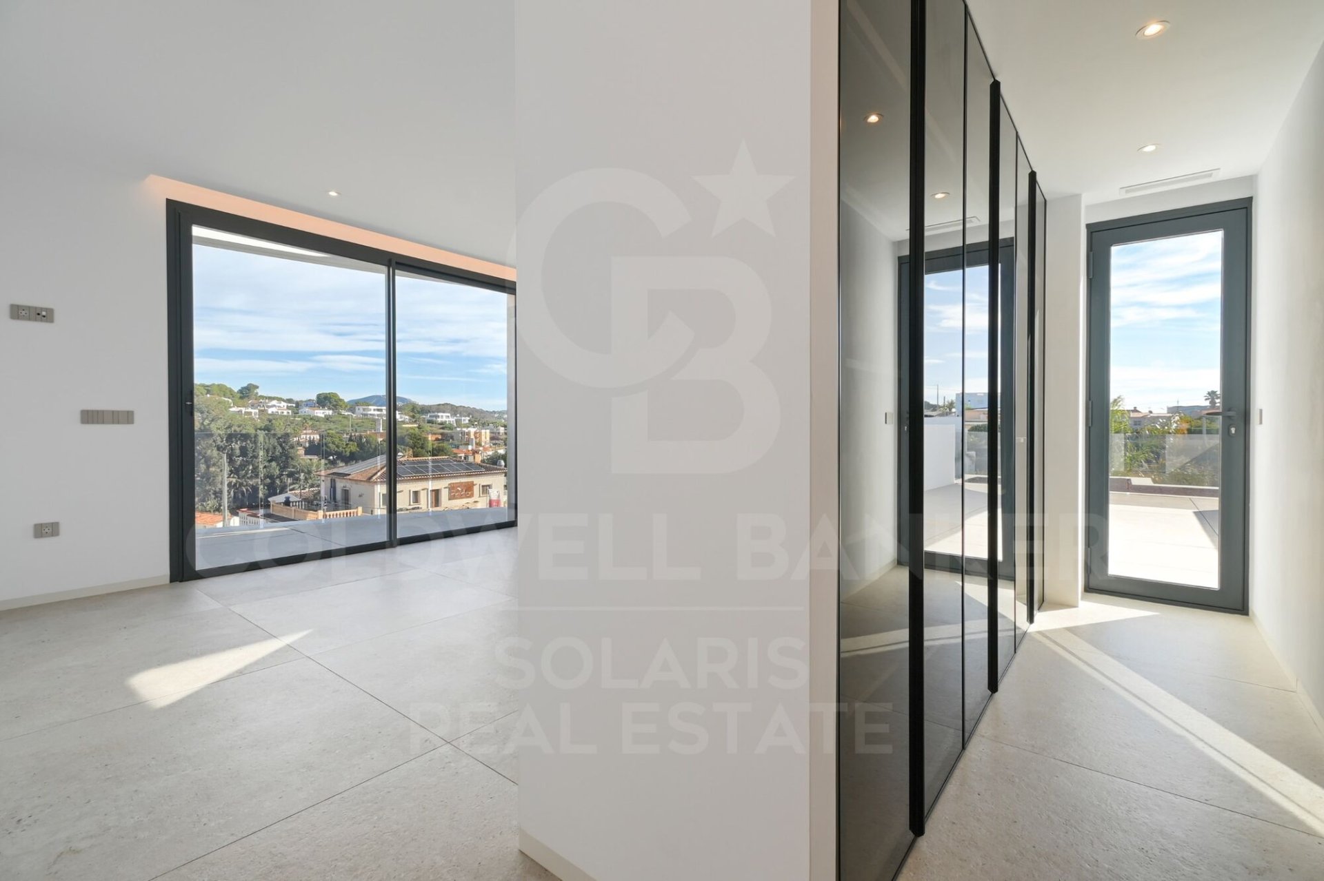 Villa a Benissa, Alicante, Spagna 4 camere da letto, 621 mq. N° 178650