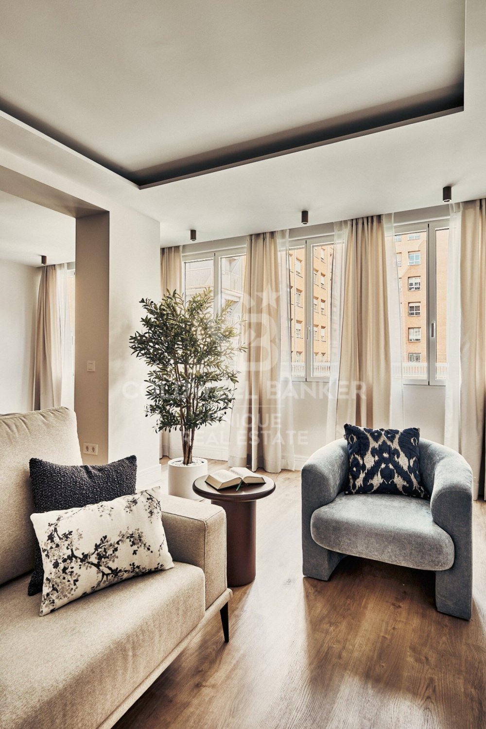 Apartment à Madrid, Espagne 3 chambres, 115 m2 No. 178653