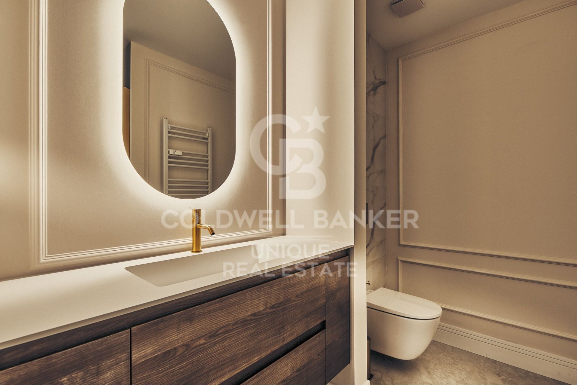 Apartment à Madrid, Espagne 3 chambres, 115 m2 No. 178653