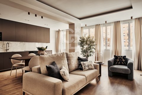 Apartament w Madrid, Hiszpania 3 sypialnie, 115 mkw. nr 178653