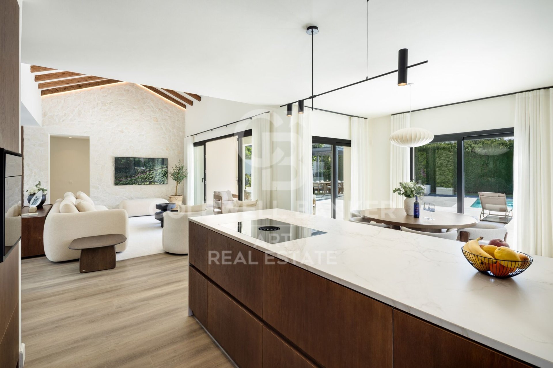 Villa Marbella, Malaga, Spānijā 4 istabas, 271 m2 Nr. 178649