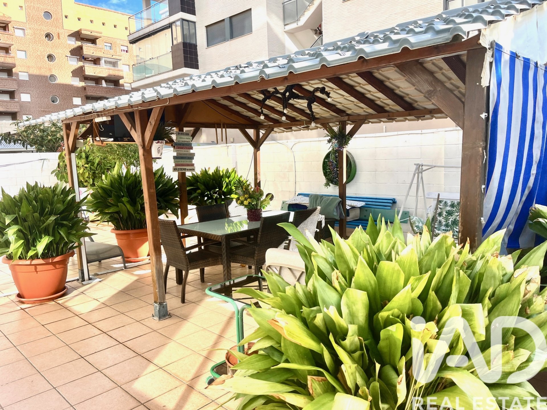 Dzīvoklis Oropesa del Mar, Castellon, Spānijā 3 istabas, 260 m2 Nr. 152690
