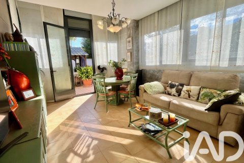 Huoneisto Oropesa del Mar, Castellon, Espanja 3 makuuhuonetta, 260 m2 No. 152690