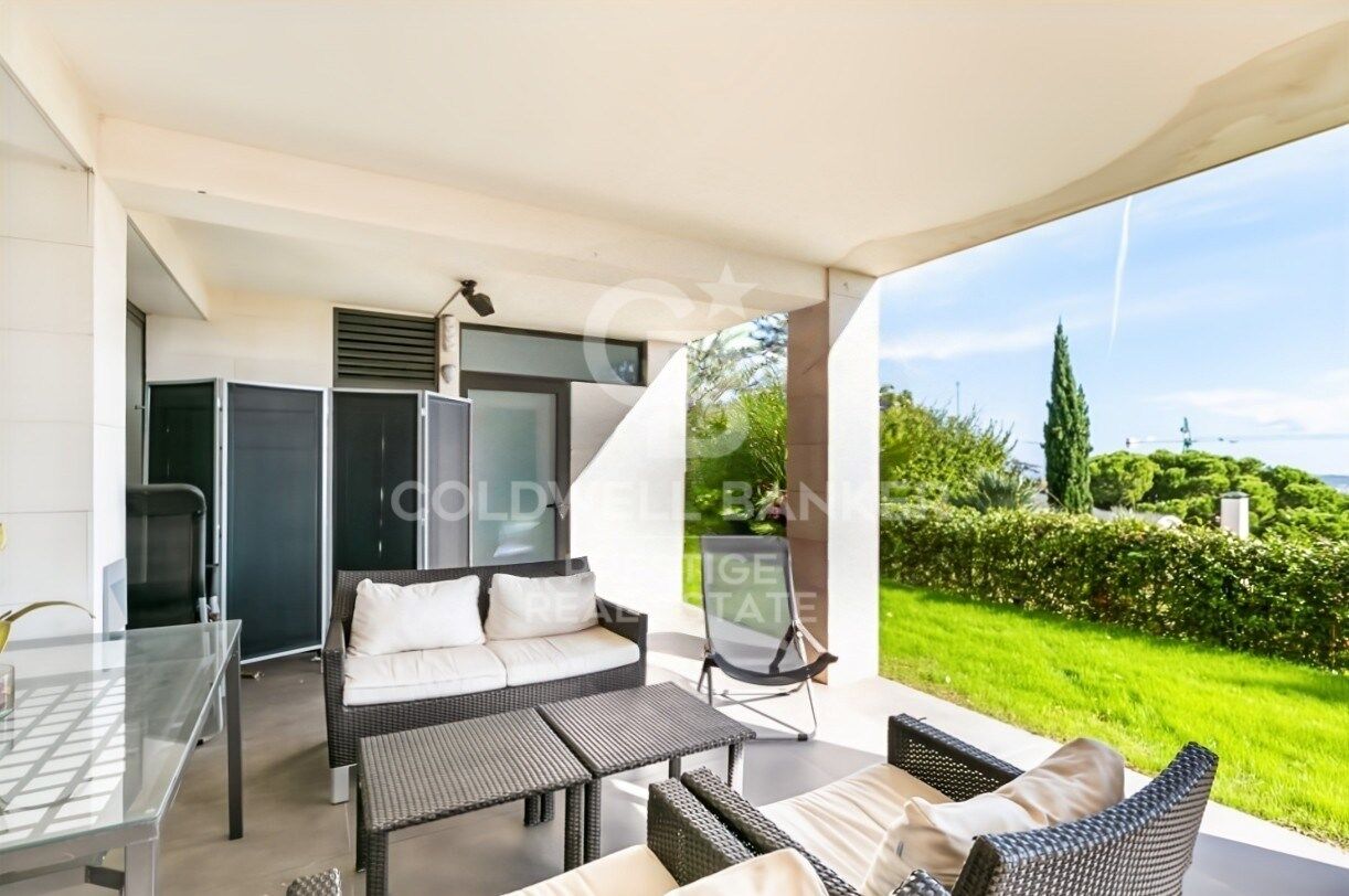 Māja Esplugues de Llobregat, Barcelona, Spānijā 4 istabas, 452 m2 Nr. 159655