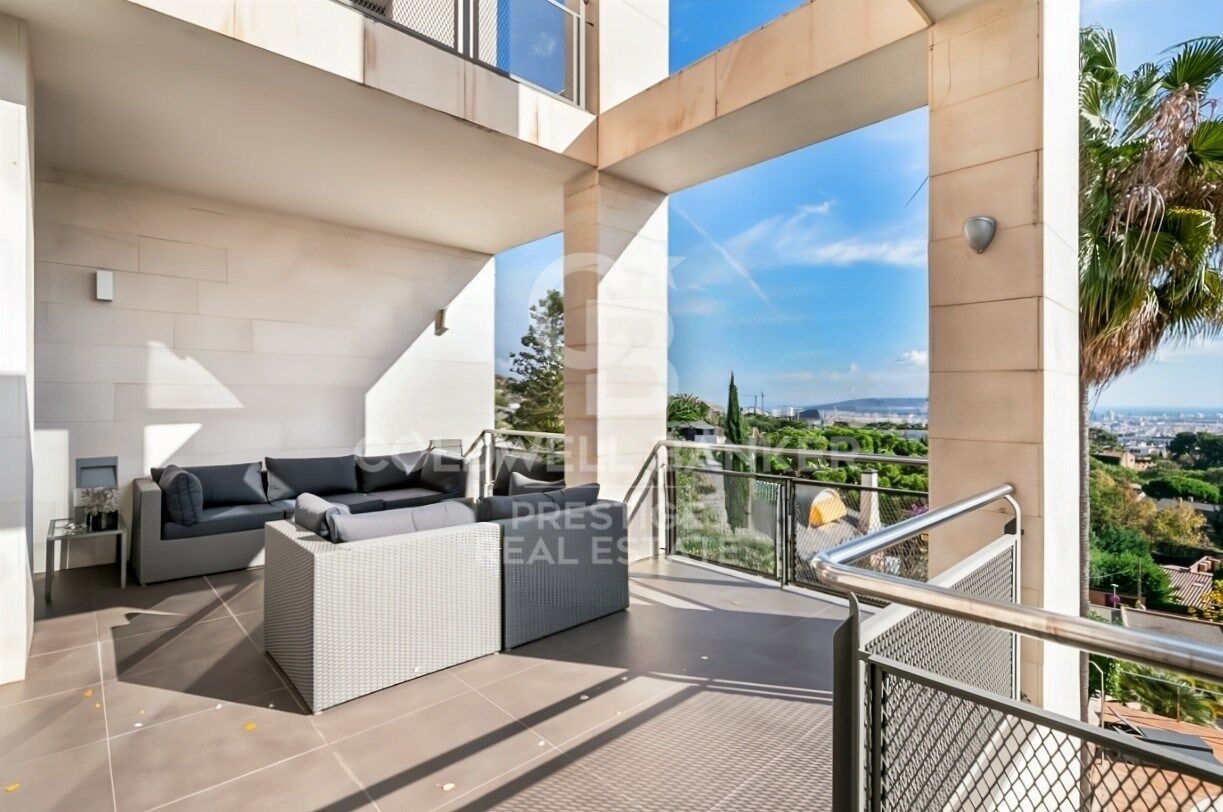 Māja Esplugues de Llobregat, Barcelona, Spānijā 4 istabas, 452 m2 Nr. 159655