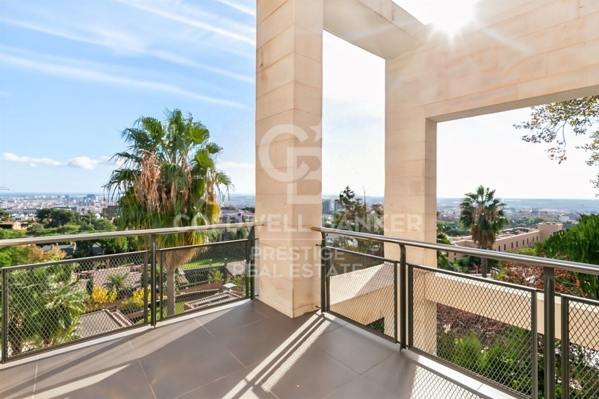 Māja Esplugues de Llobregat, Barcelona, Spānijā 4 istabas, 452 m2 Nr. 159655
