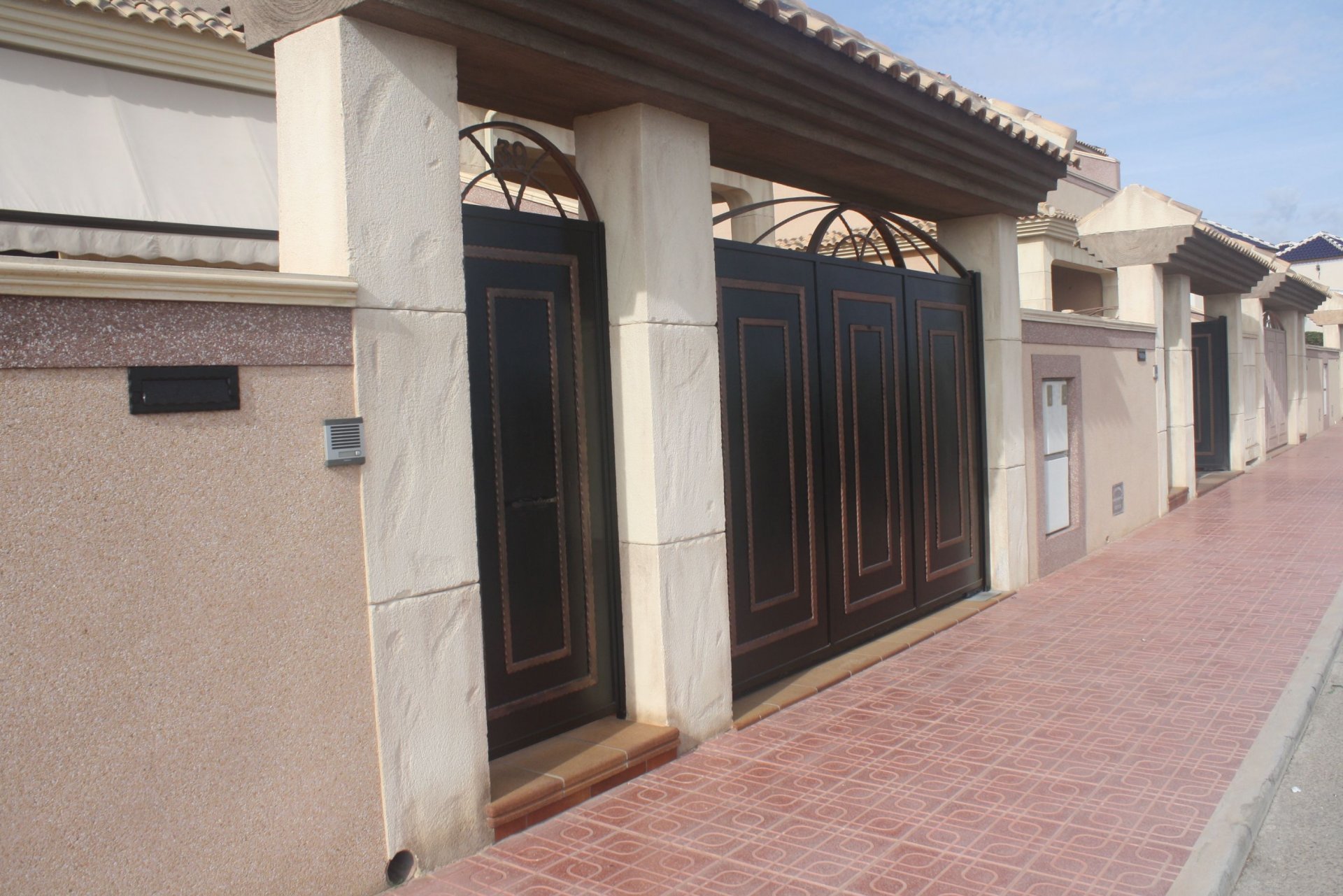 Townhouse in Los Altos, Alicante, Spain 2 bedrooms, 225 sq.m. No. 117208