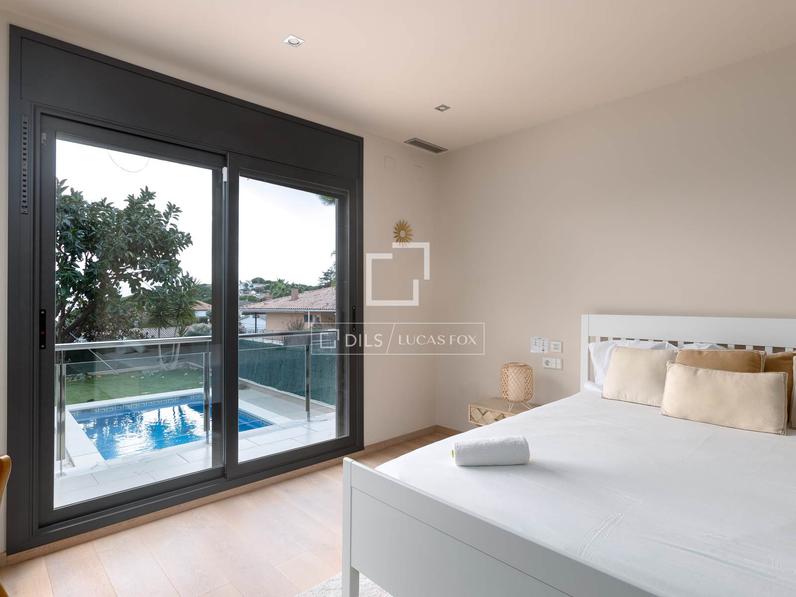 Villa in Premia De Dalt, Barcelona, Spanien 5 Schlafzimmer, 375 m2 Nr. 150276