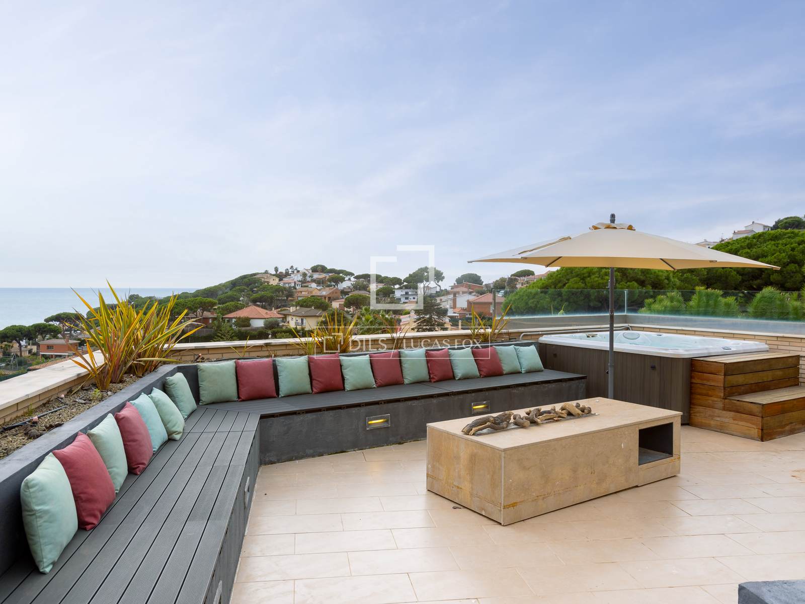Villa in Premia De Dalt, Barcelona, Spanien 5 Schlafzimmer, 375 m2 Nr. 150276