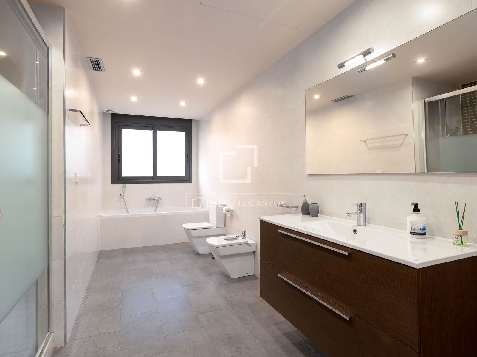 Villa in Premia De Dalt, Barcelona, Spanien 5 Schlafzimmer, 375 m2 Nr. 150276