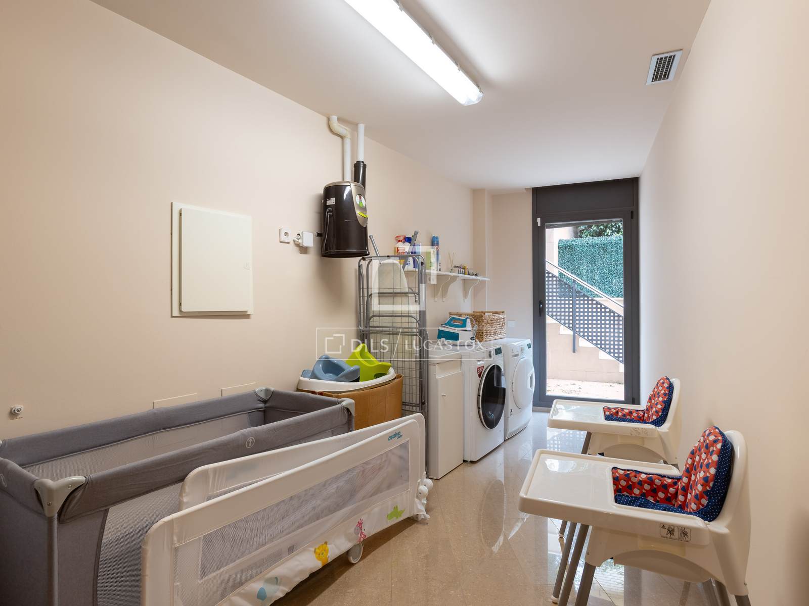 Villa in Premia De Dalt, Barcelona, Spanien 5 Schlafzimmer, 375 m2 Nr. 150276
