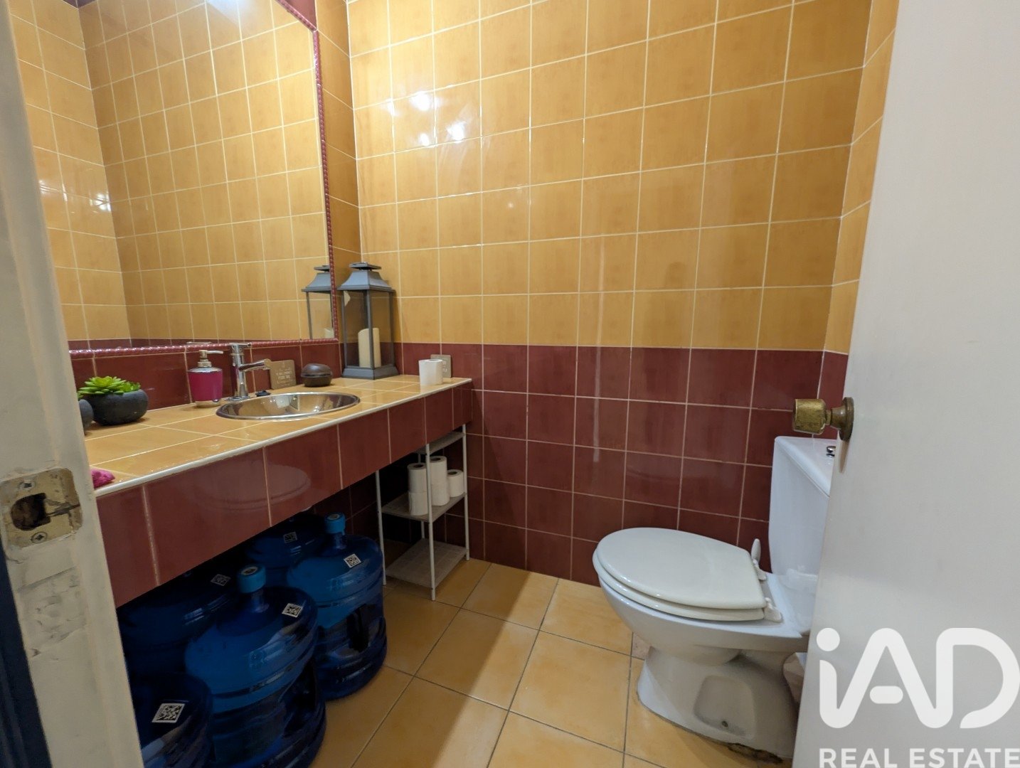 Kommersiell fastighet i Manresa, Barcelona, Spanien 65 kvm. Nr. 185349