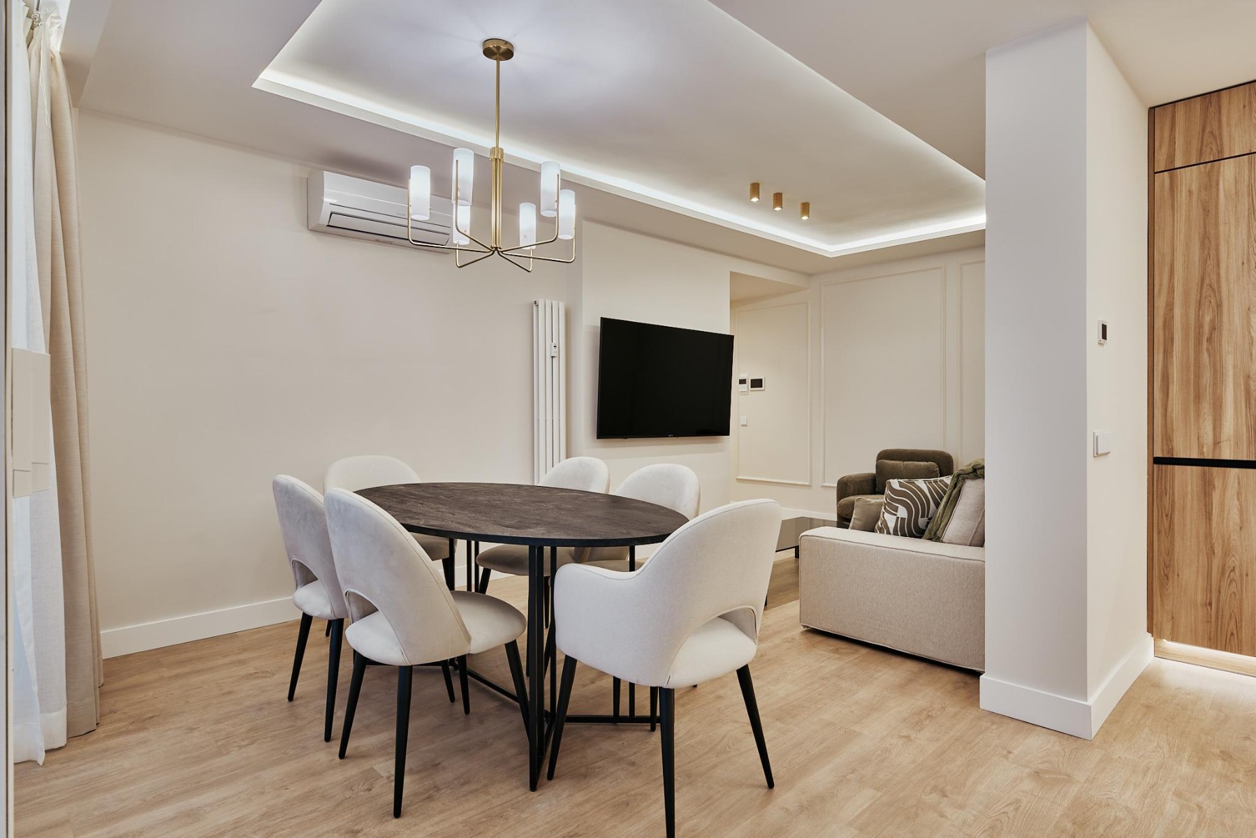 Villa à Madrid, Espagne 3 chambres, 133 m2 No. 179918