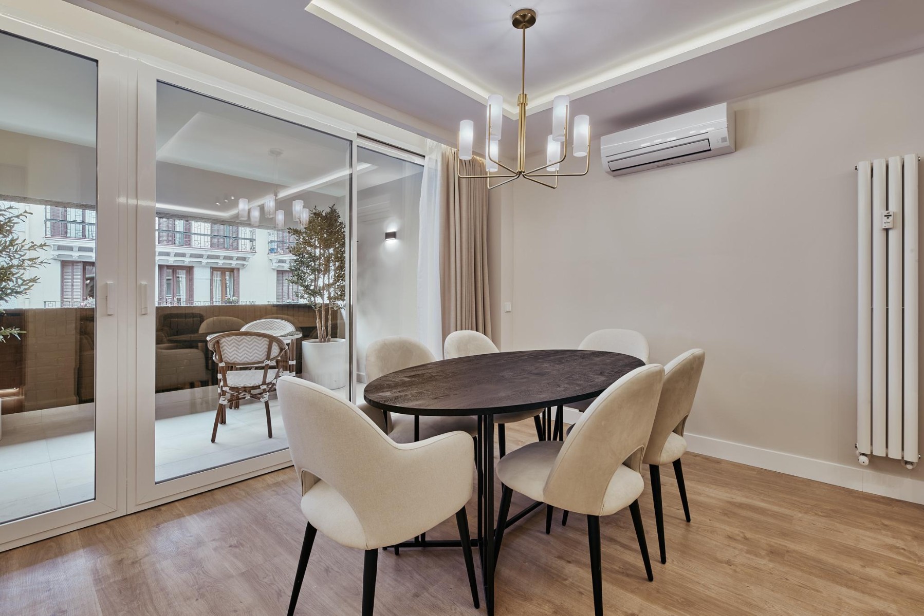 Villa à Madrid, Espagne 3 chambres, 133 m2 No. 179918