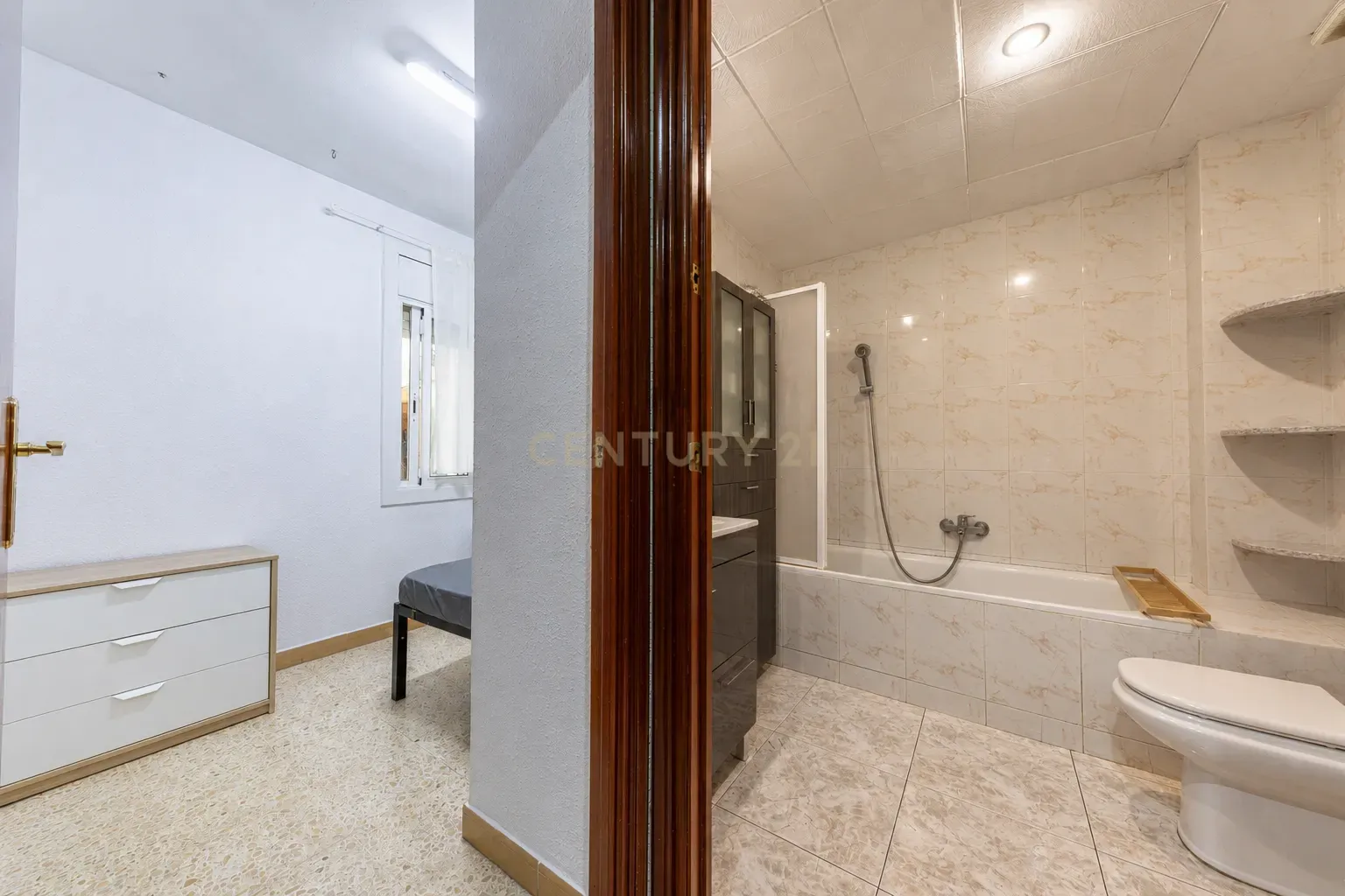 Wohnung in Castelldefels, Barcelona, Spanien 4 Schlafzimmer, 96 m2 Nr. 196036