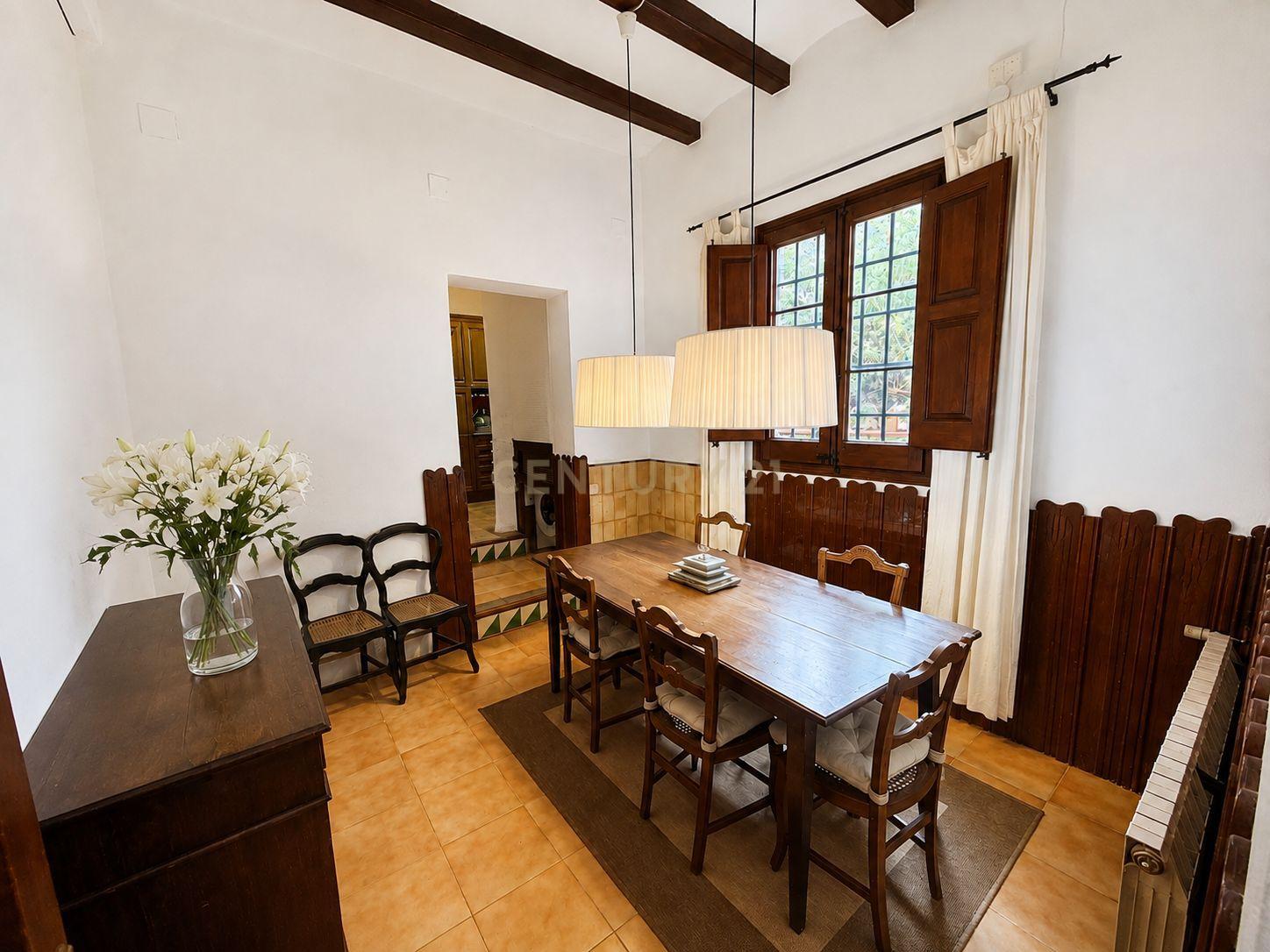 House in Barcelona, Spanien 5 Schlafzimmer, 176 m2 Nr. 196032