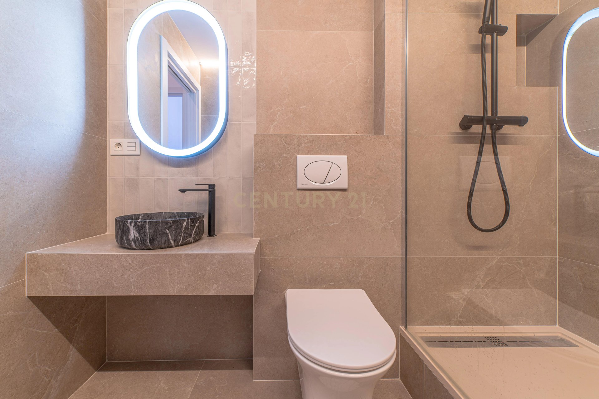 Dzīvoklis Barcelona, Spānijā 2 istabas, 99 m2 Nr. 196030