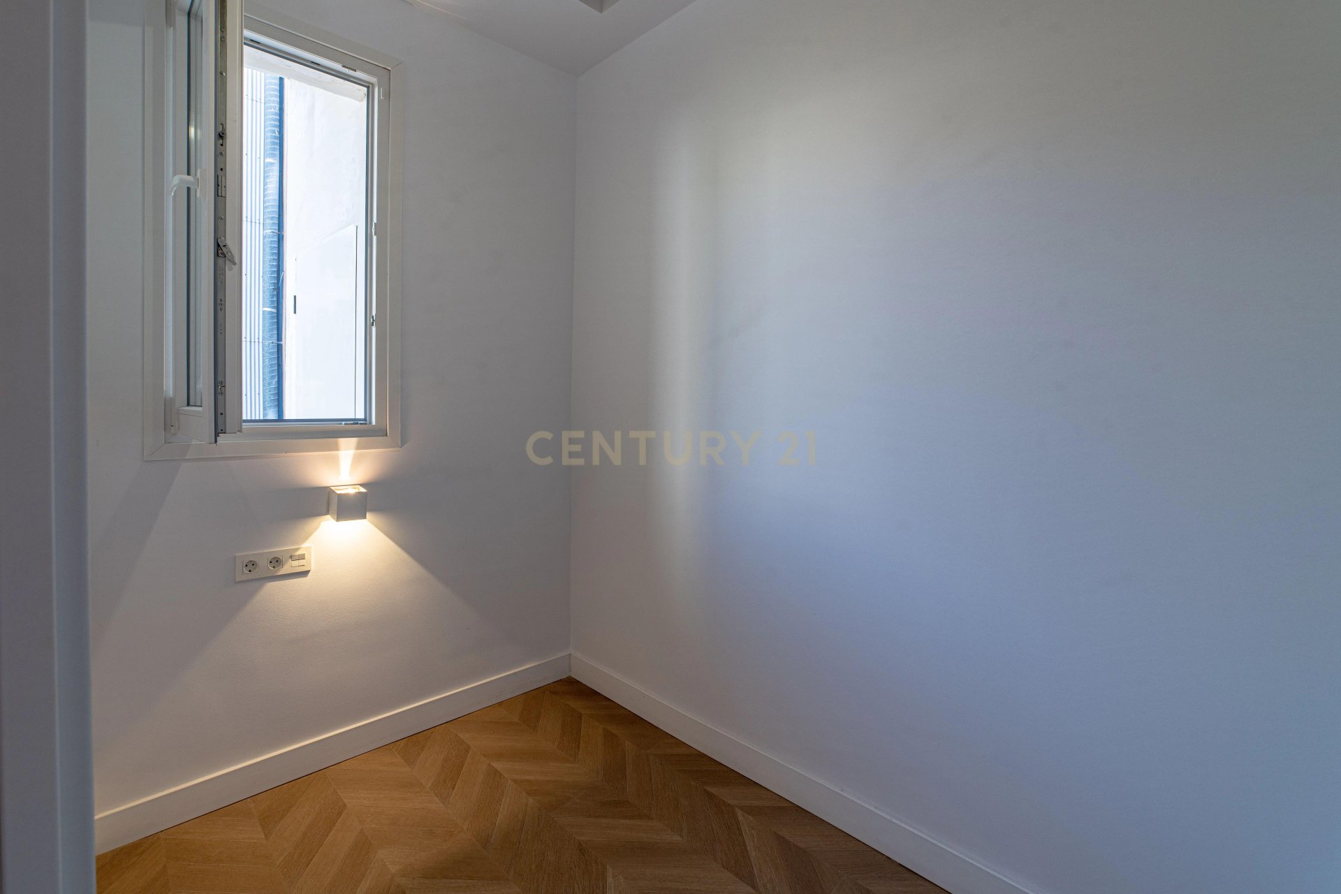 Dzīvoklis Barcelona, Spānijā 2 istabas, 99 m2 Nr. 196030