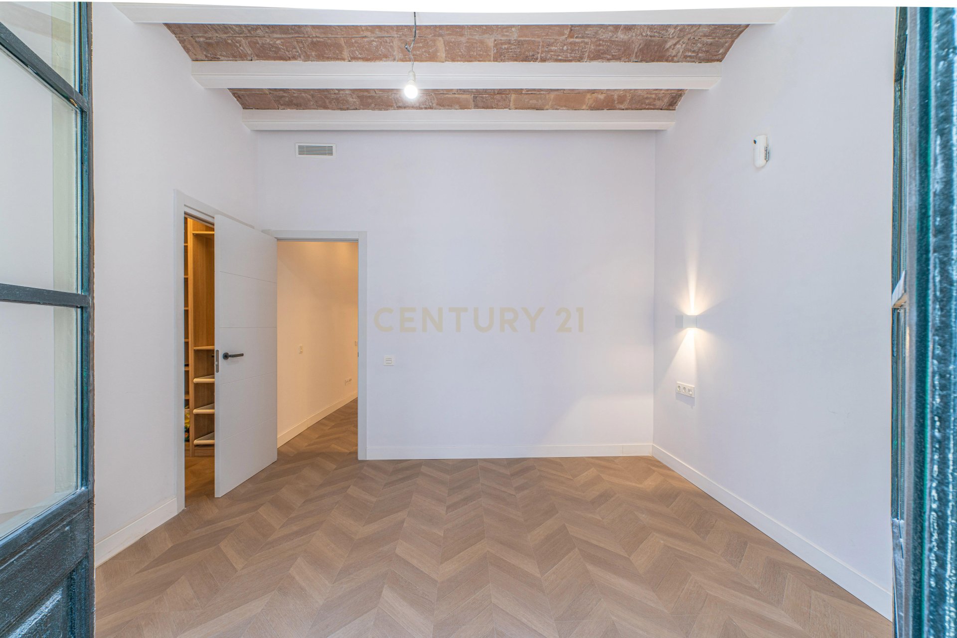 Dzīvoklis Barcelona, Spānijā 2 istabas, 99 m2 Nr. 196030