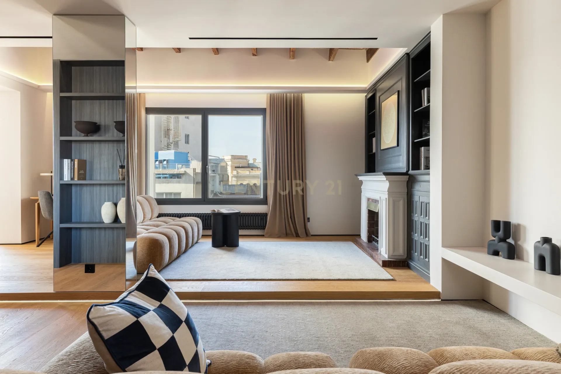 Dzīvoklis Barcelona, Spānijā 4 istabas, 268 m2 Nr. 196031